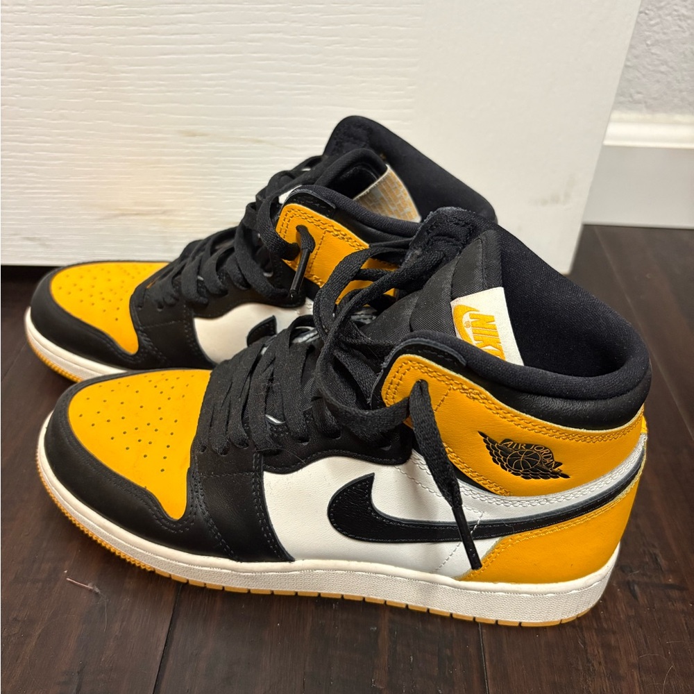 Taxi Jordan 1’s